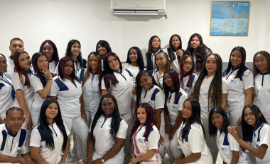 Aux_Enf_Int empleo salud colombia